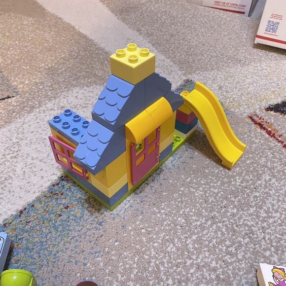 Lego Duplo 10606 Doc McStuffins Backyard Clinic Retired Set - Picture 2 of 4